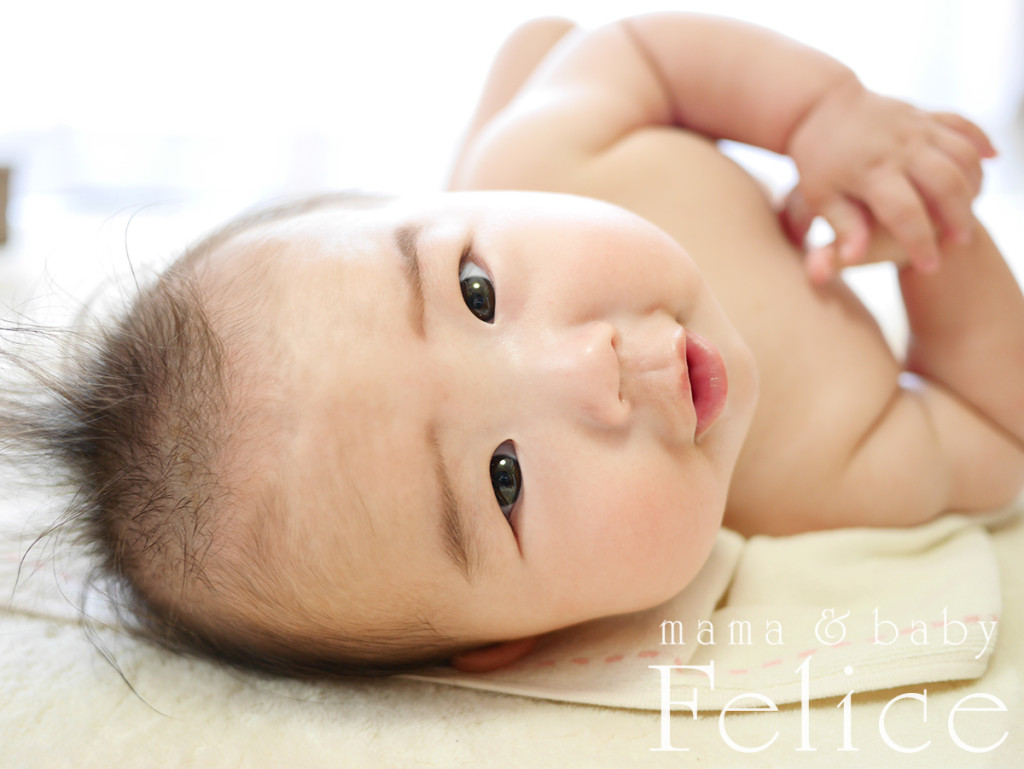 4か月男の子ベビーマッサージ