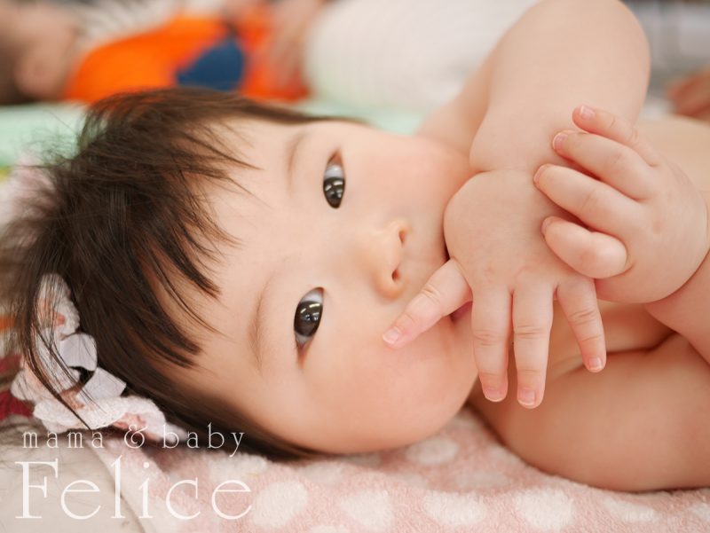 ベビーマッサージ教室にて